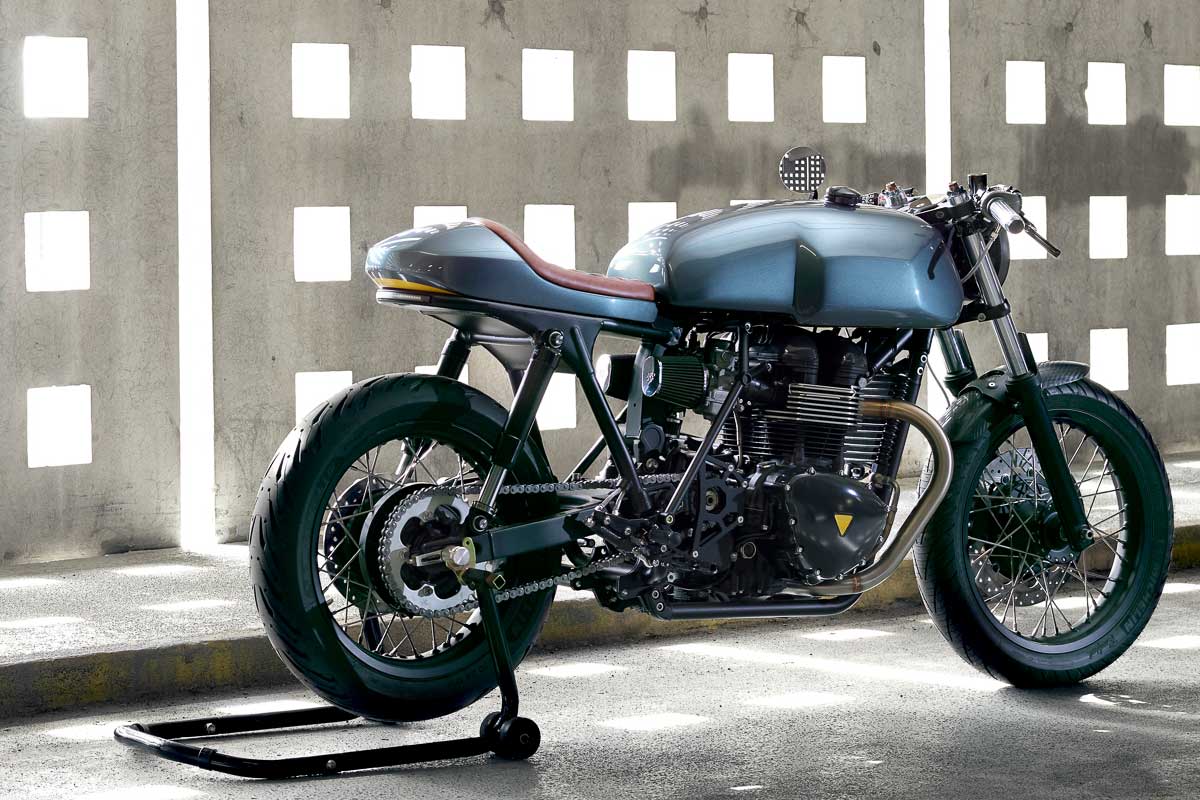 Custom Triumph Thruxton 900