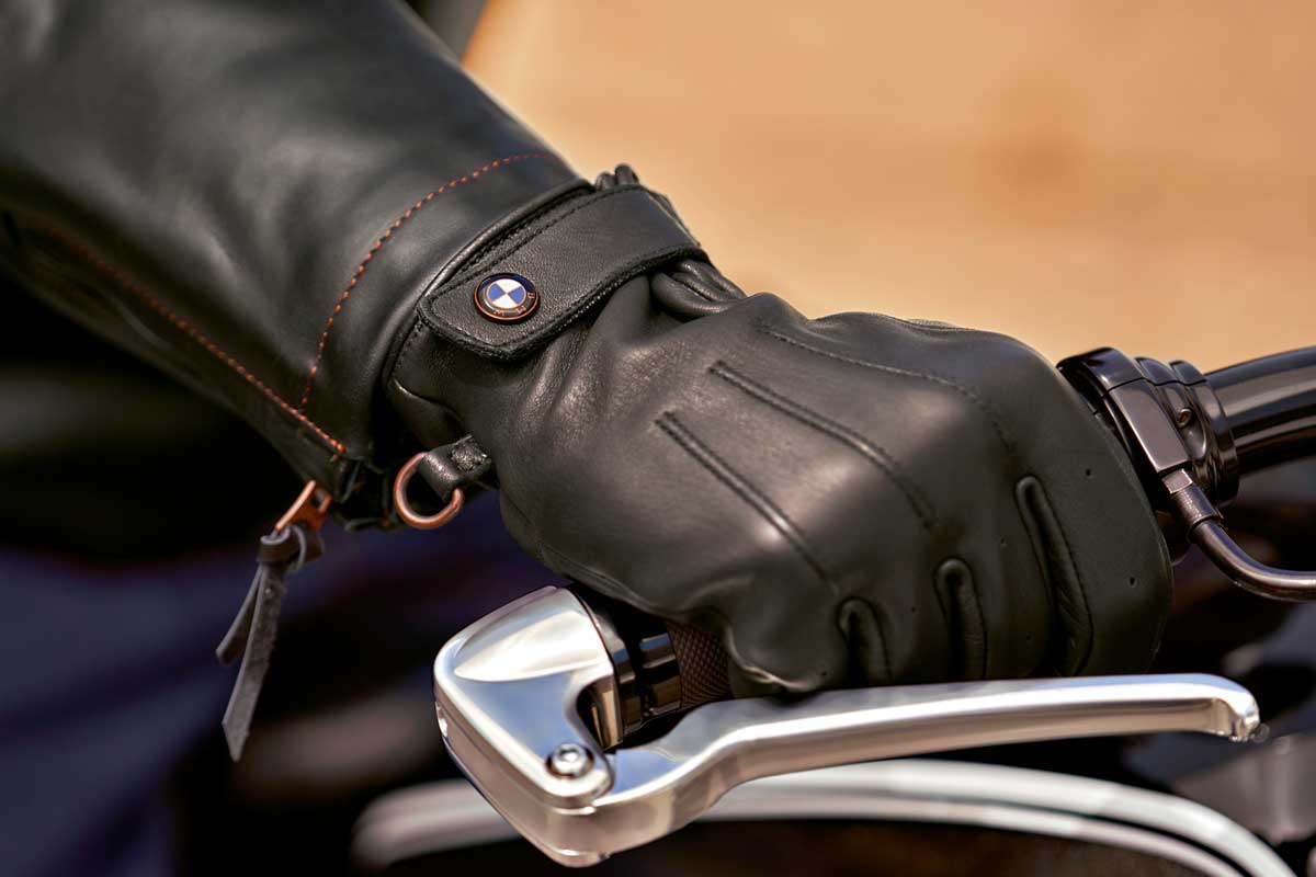 BMW PureBoxer Gloves