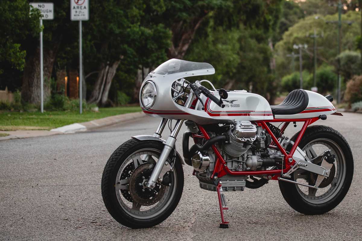 Moto Guzzi V7 Cafe Racer