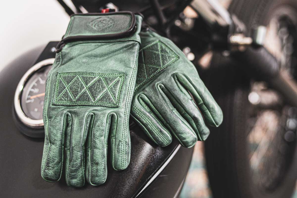 Moto Est 78 gloves