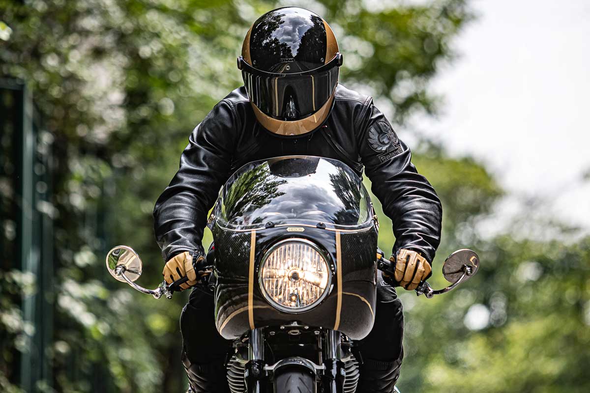 Motorbike magazine Royal Enfield