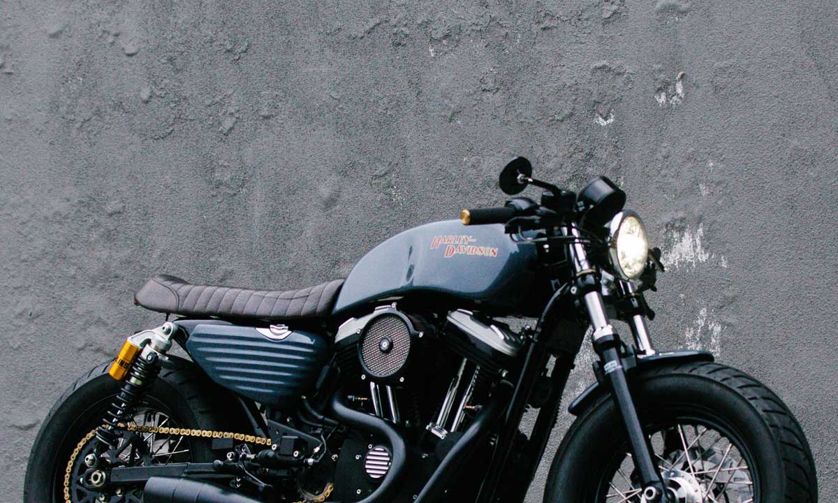 Scheinwerfer Verkleidung CAFE RACER Harley-Davidson Sportster 48