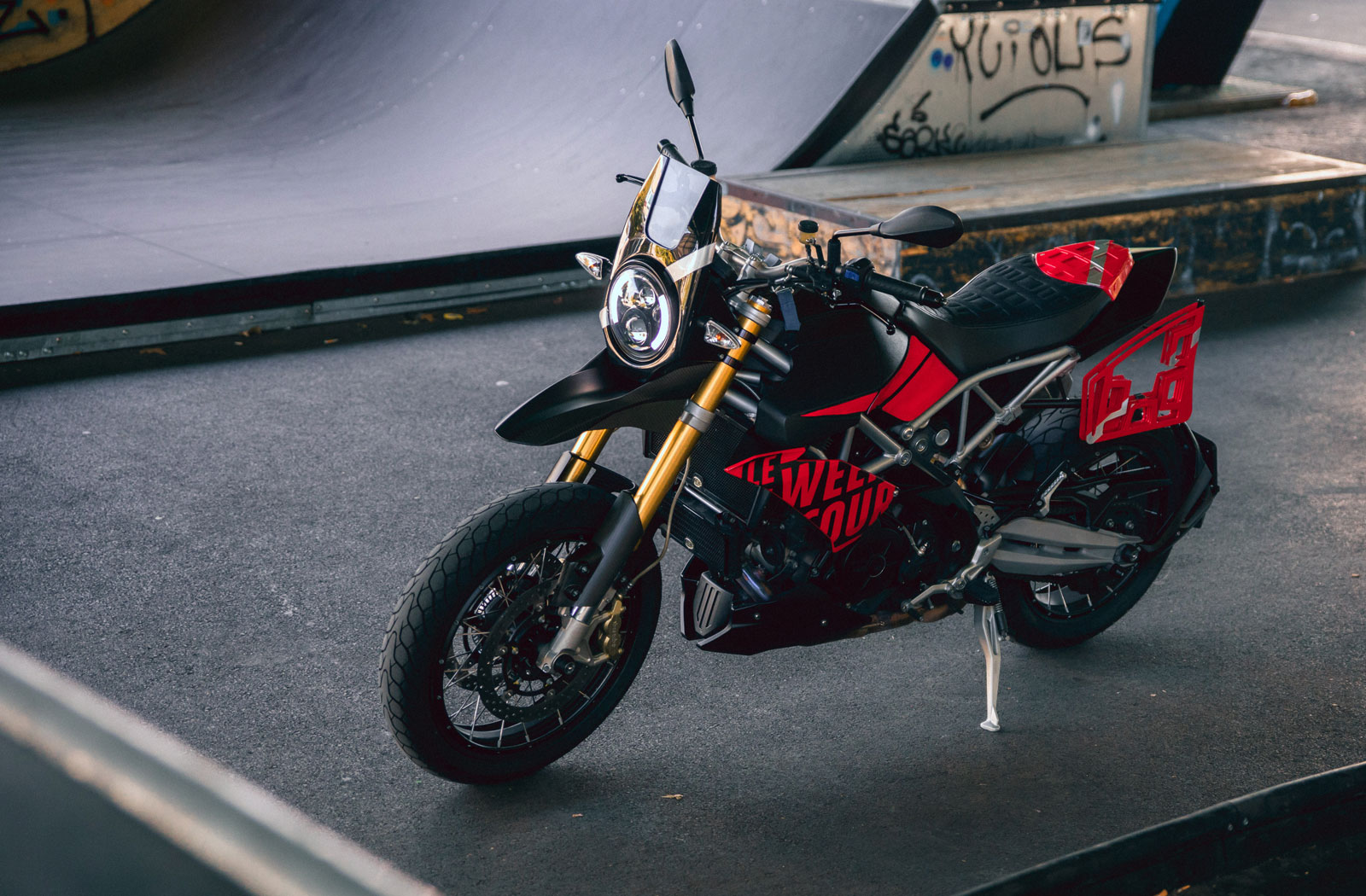 Aprilia Dorsoduro Scrambler