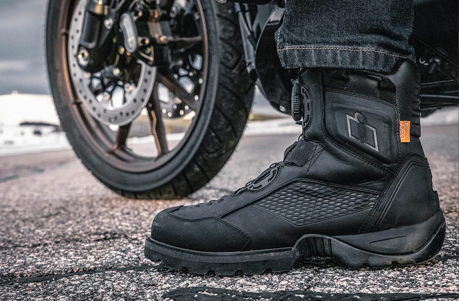 Icon Stormhawk Waterproof Boots Return of the Cafe Racers