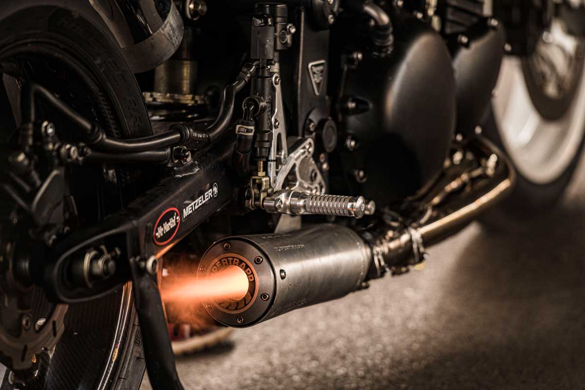 How to upgrade your bike with the slip-on exhaust in 15 minutes