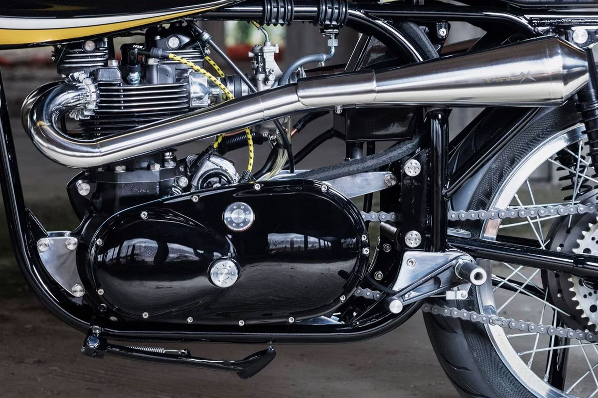 Virex exhaust system on a Triton cafe racer