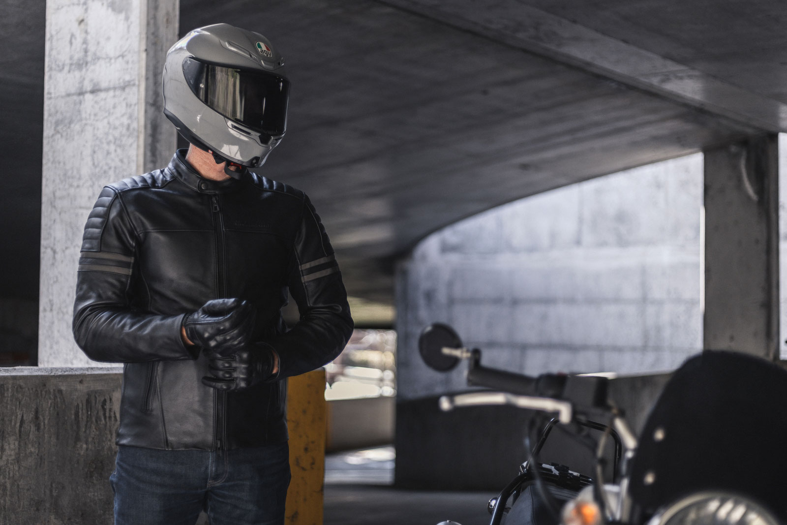 AGV K6 helmet review