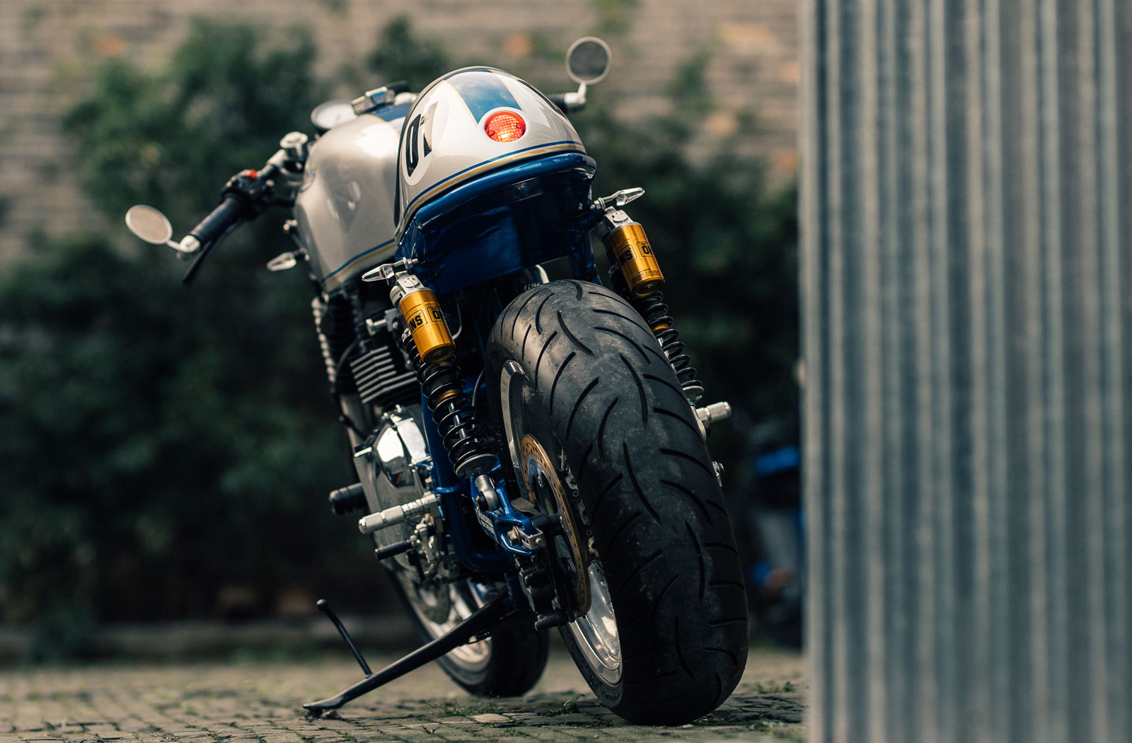 Mandrill Garage Bonneville T100