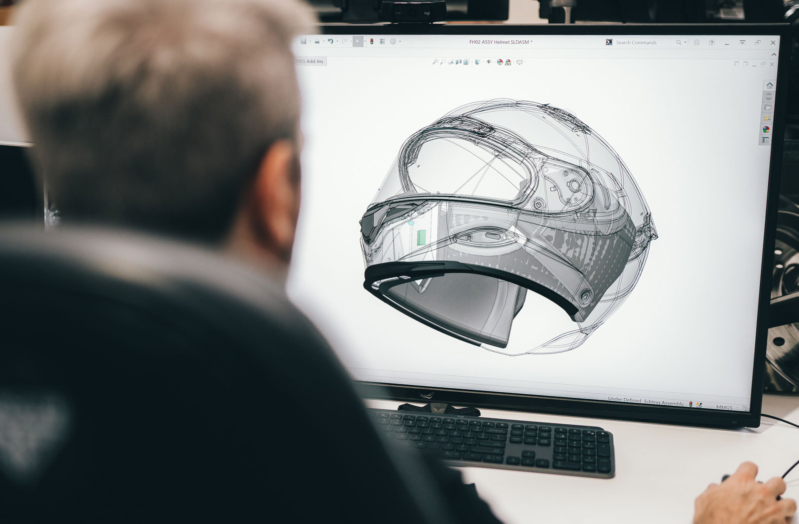 Forcite smart helmet design
