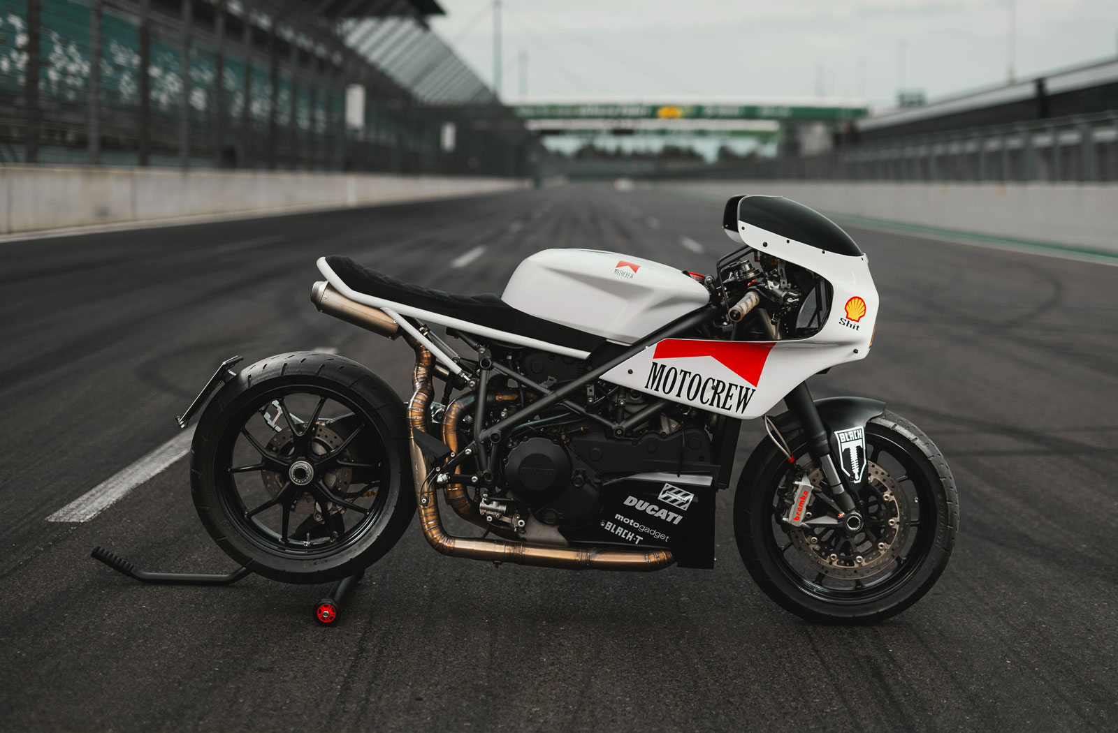 Ducati 848 retro racer