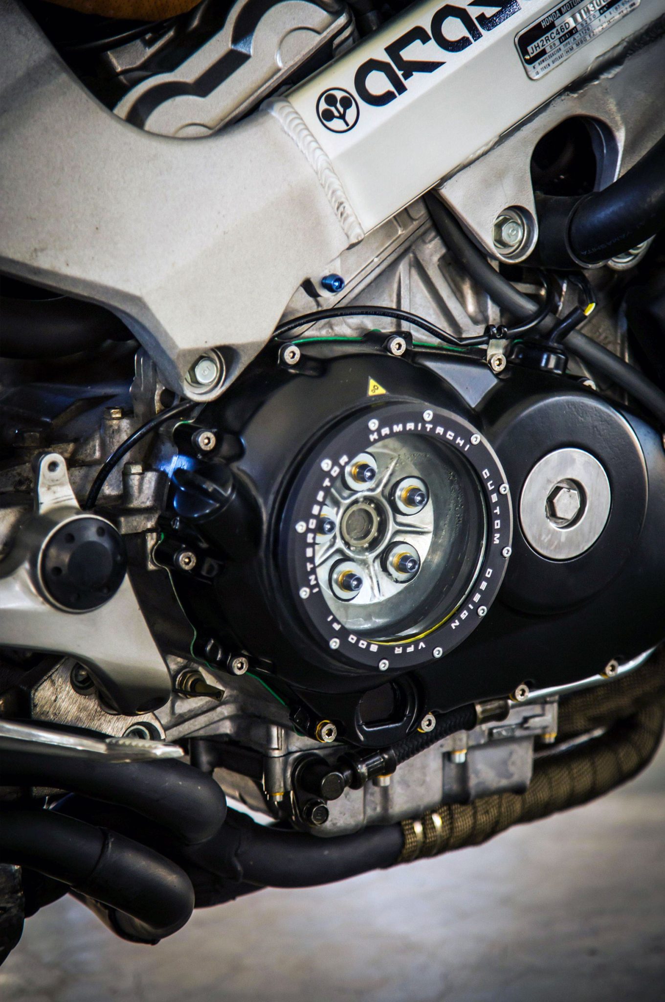 NeoTokyo style Honda VFR800 Return of the Cafe Racers