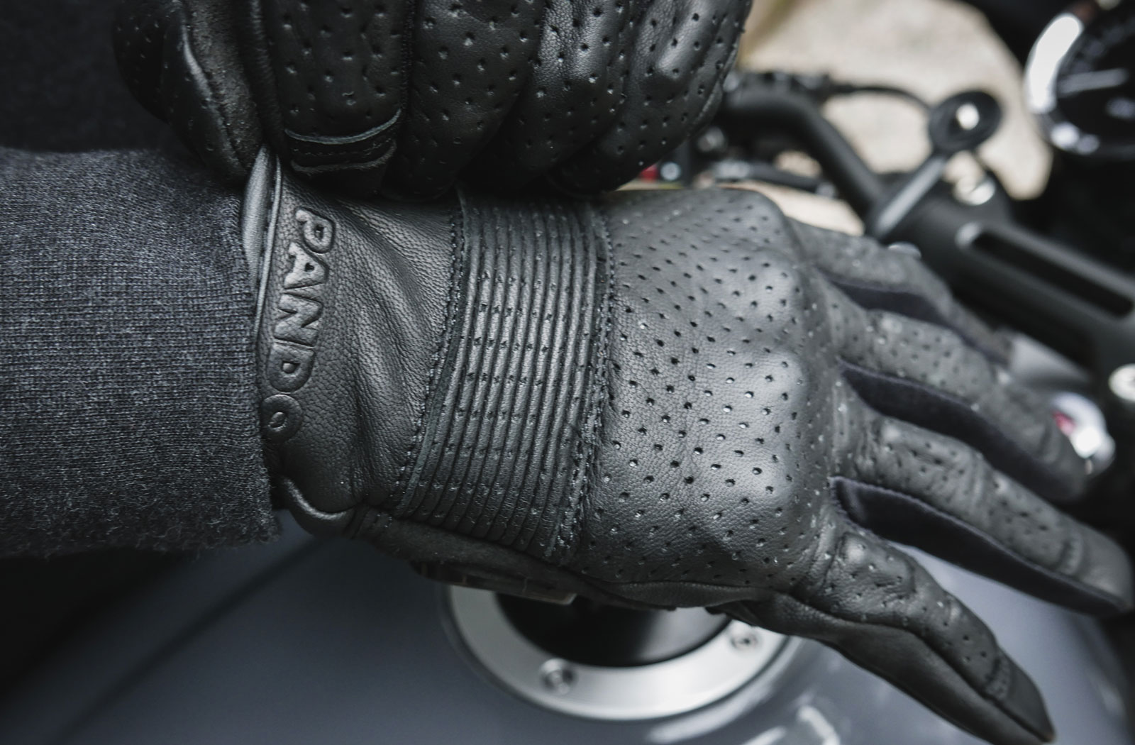 Riding Gear Review: Pando Moto Onyx Black 01 Leather Gloves