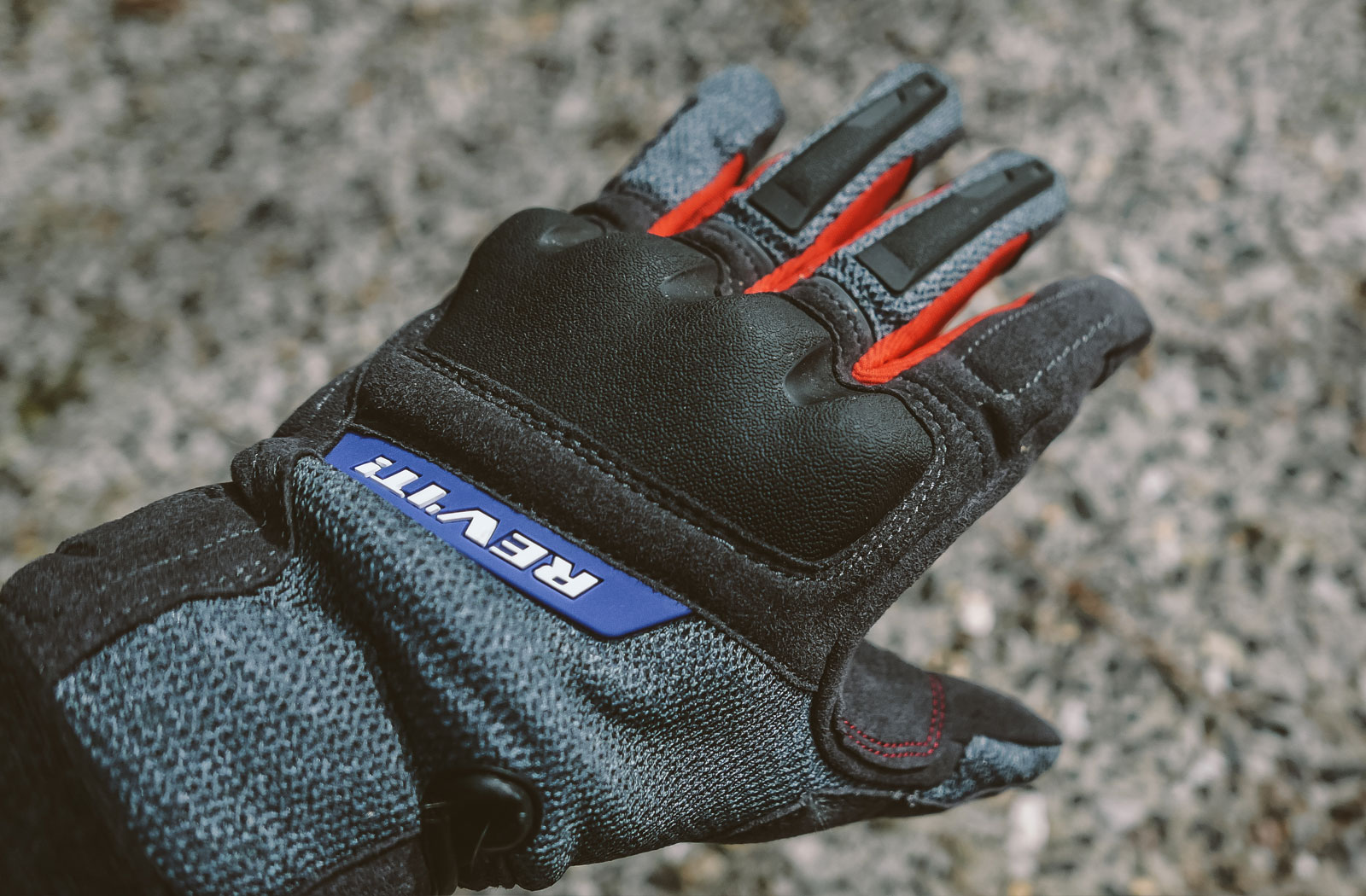 Rev'it! Volcano gloves review