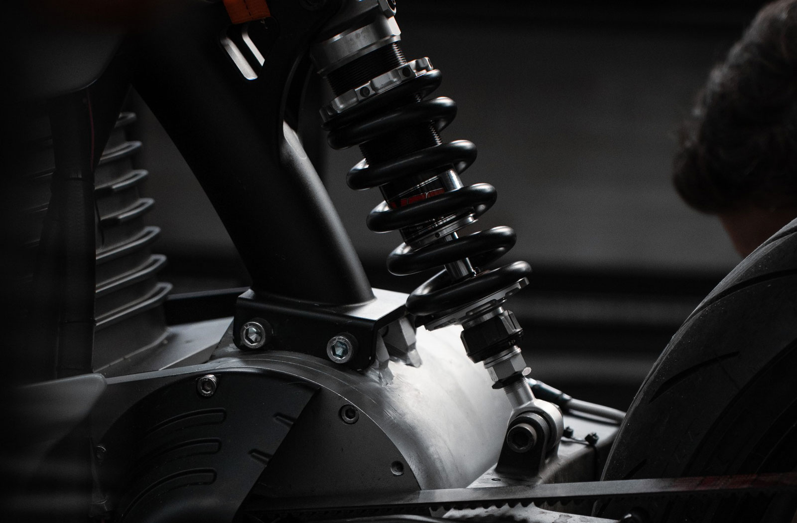 Savic motorcycles frame and monoshock detail
