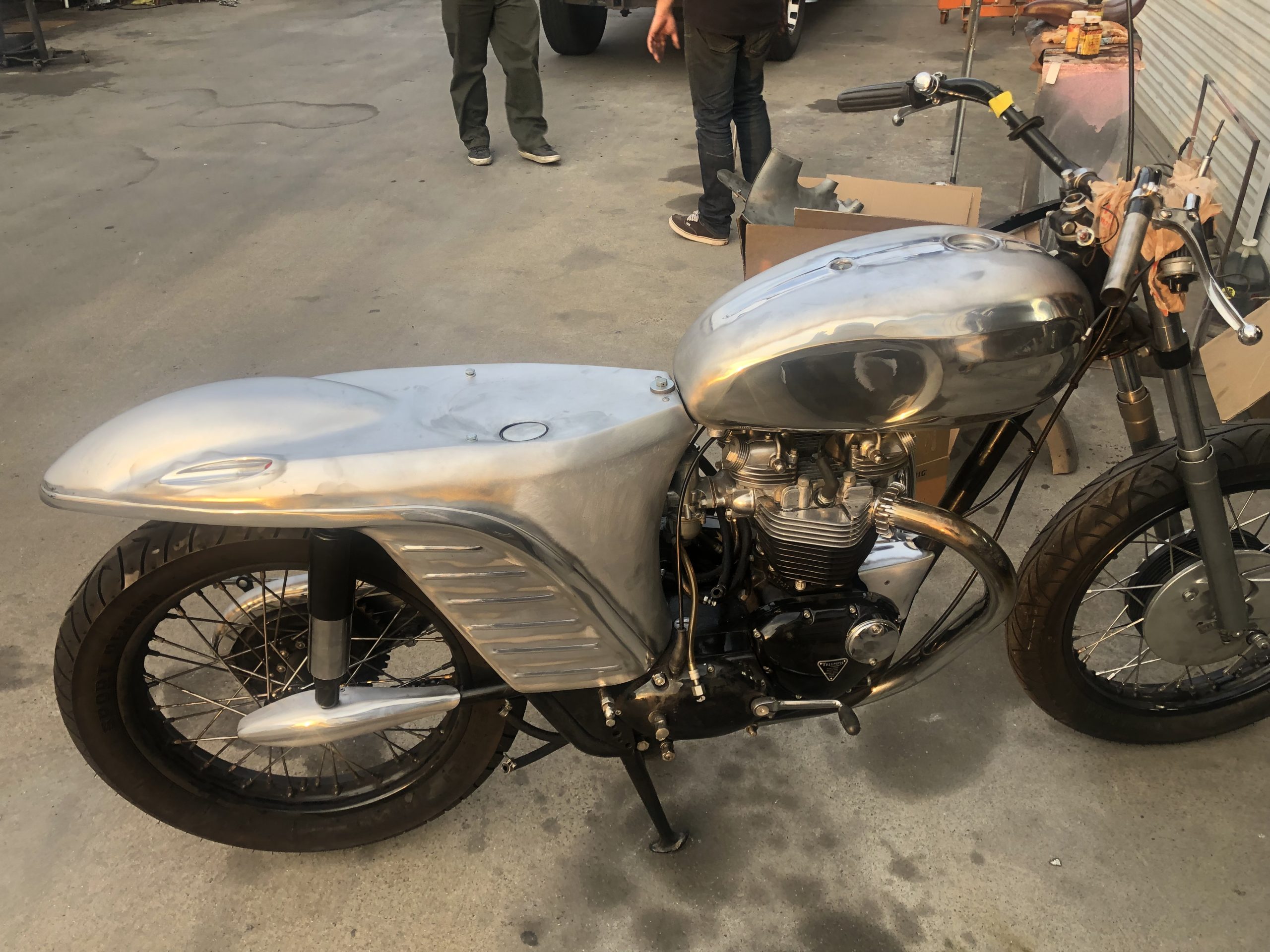 Barry Weiss's bike build, as a stock 1963 Triumph Thunderbird. Media courtesy of Gavin Brennan.