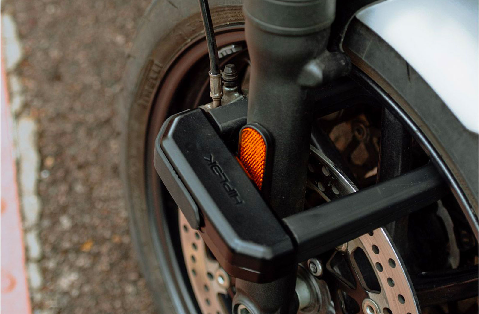 Hiplok D1000 grinder proof motorcycle lock