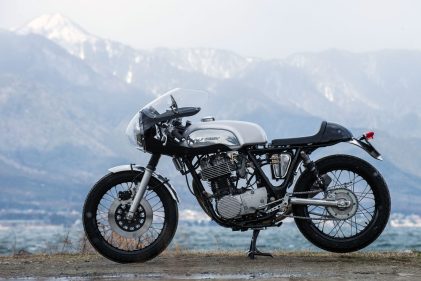 Berrybads RIP Cheesy Yamaha SR400 cafe racer