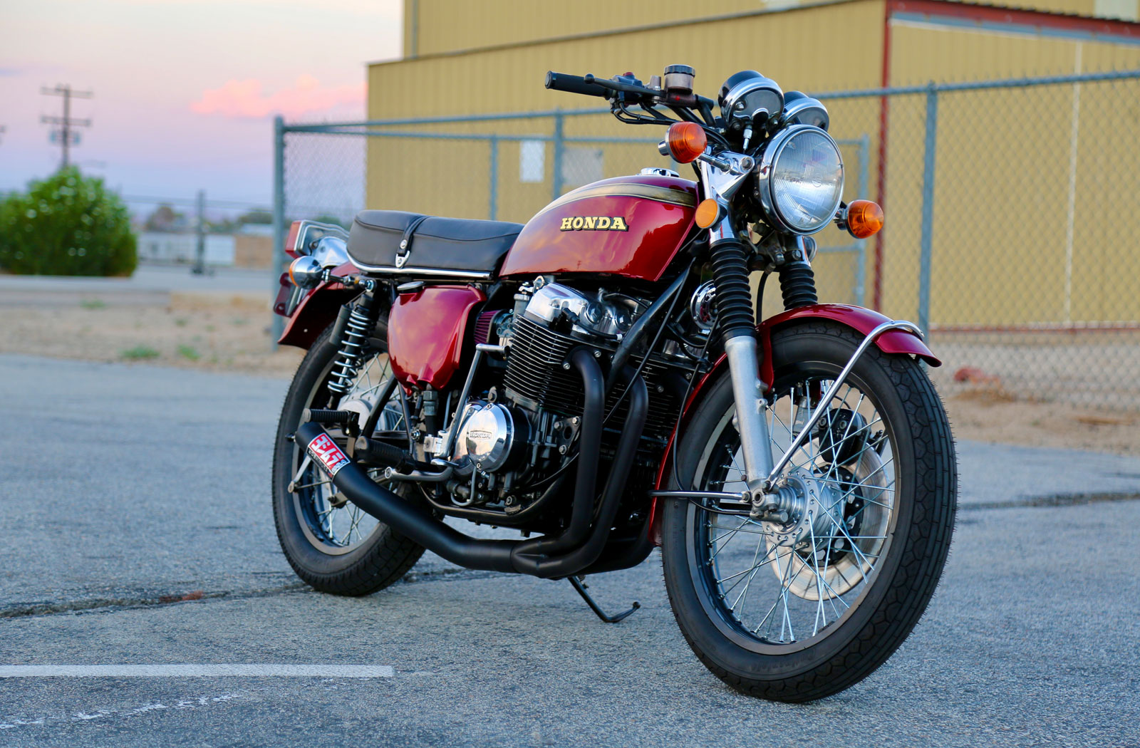 Honda CB750 restoration and mod