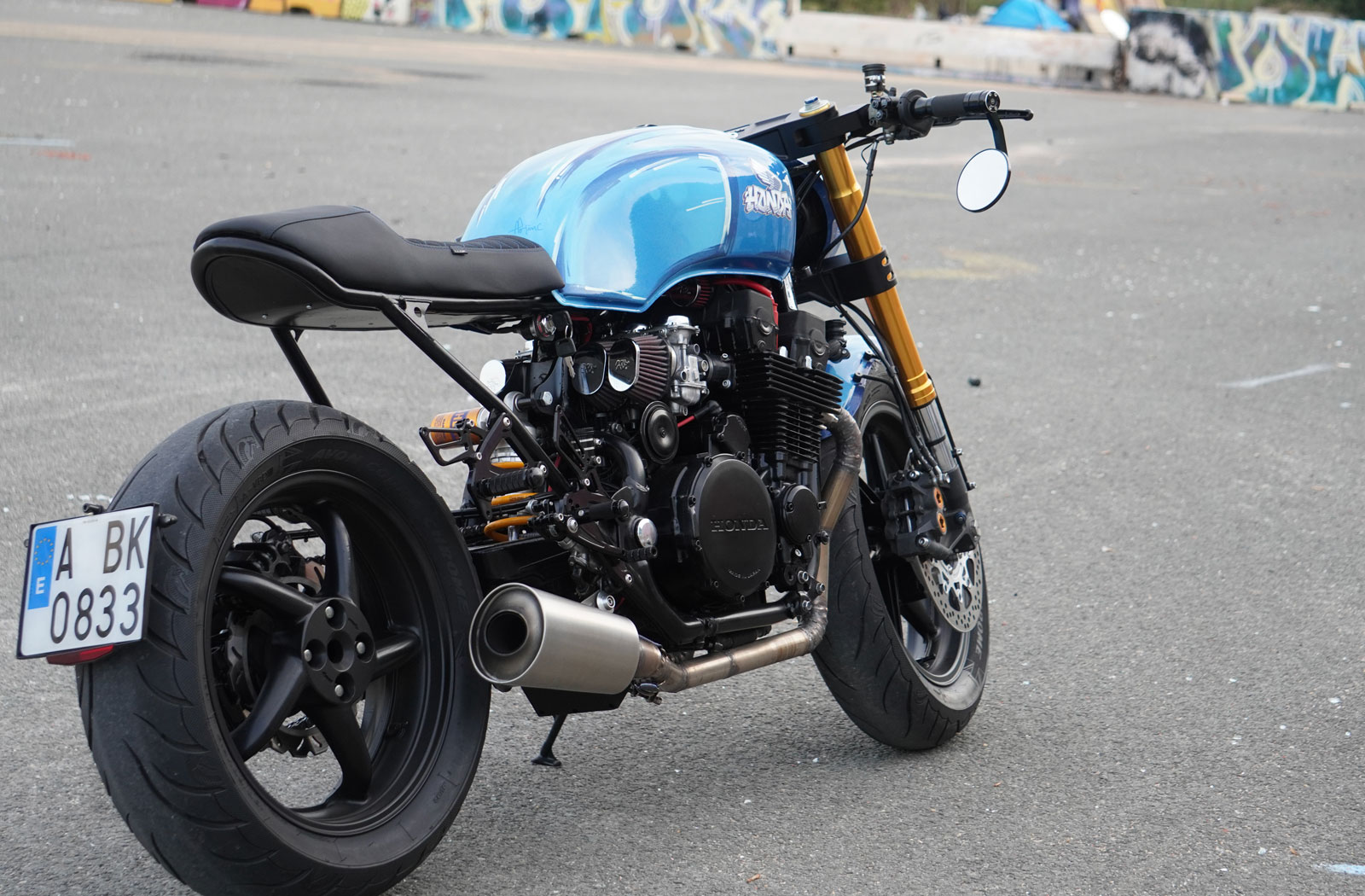 The Flávia: Unik Edition Honda CBX750 - Return of the Cafe Racers