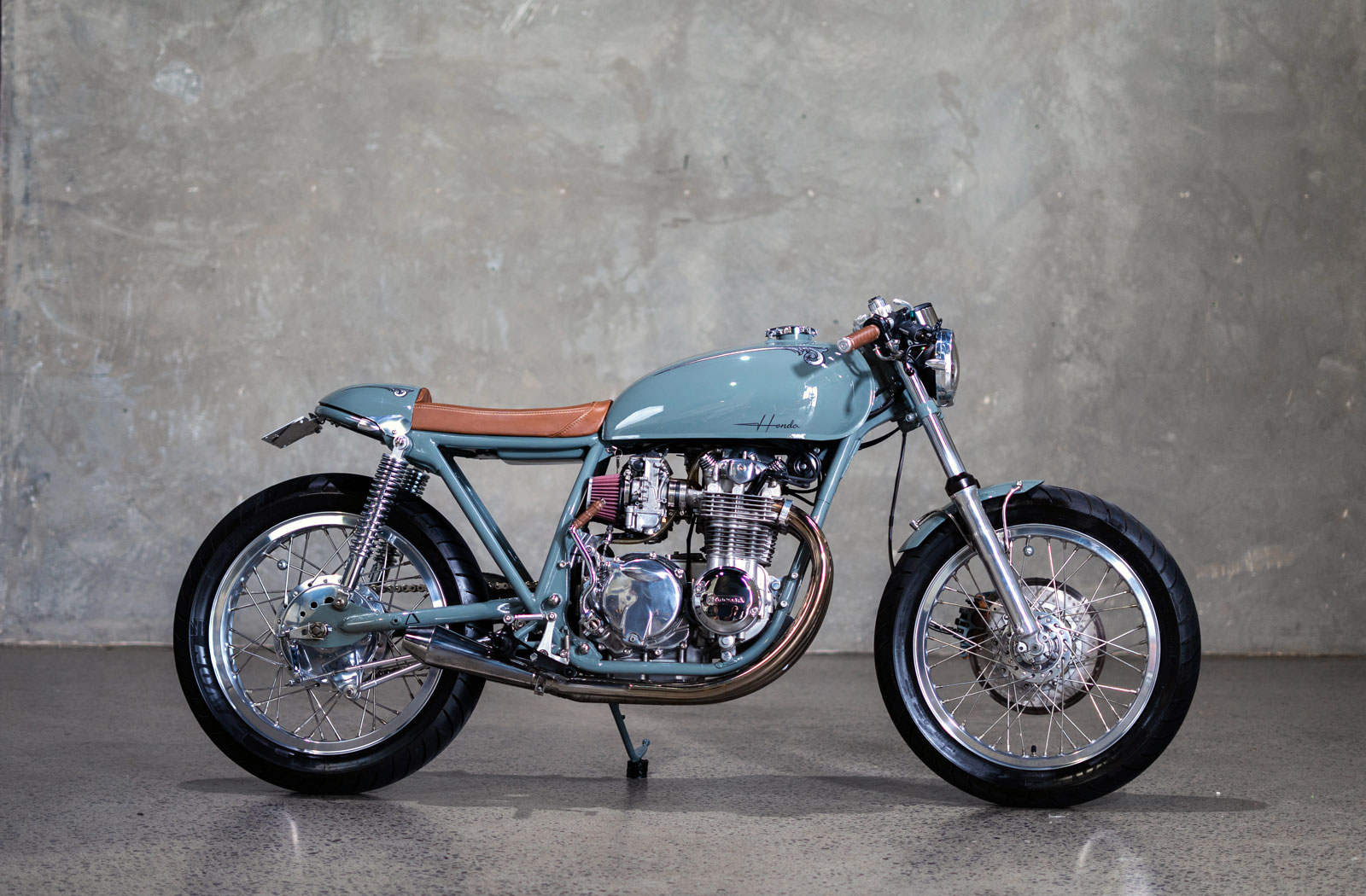 Purpose Built Honda CB550 Cafe Racer