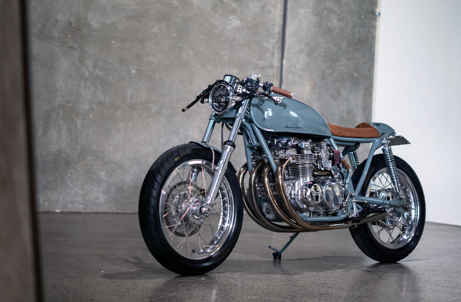 Purpose Built Honda CB550 Cafe Racer