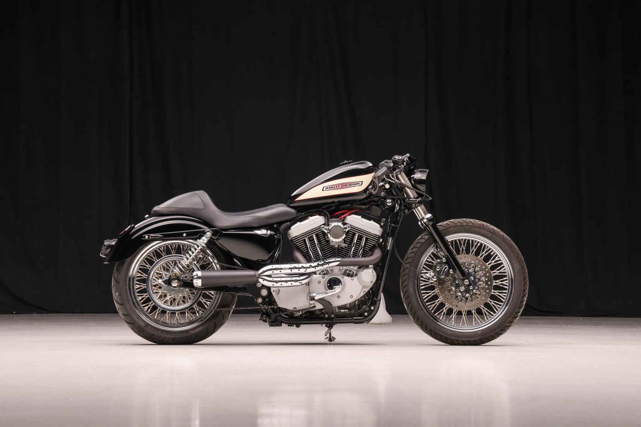 2005 Harley-Davidson Sportster 1200R Roadster Custom