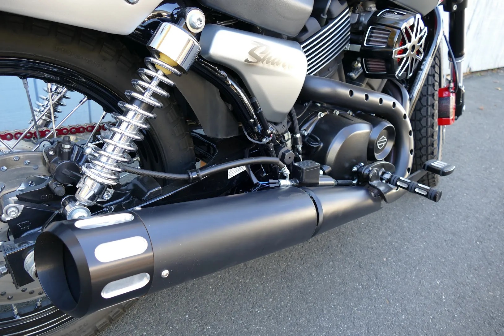 2015 Harley-Davidson 750 Custom "Street Shark"