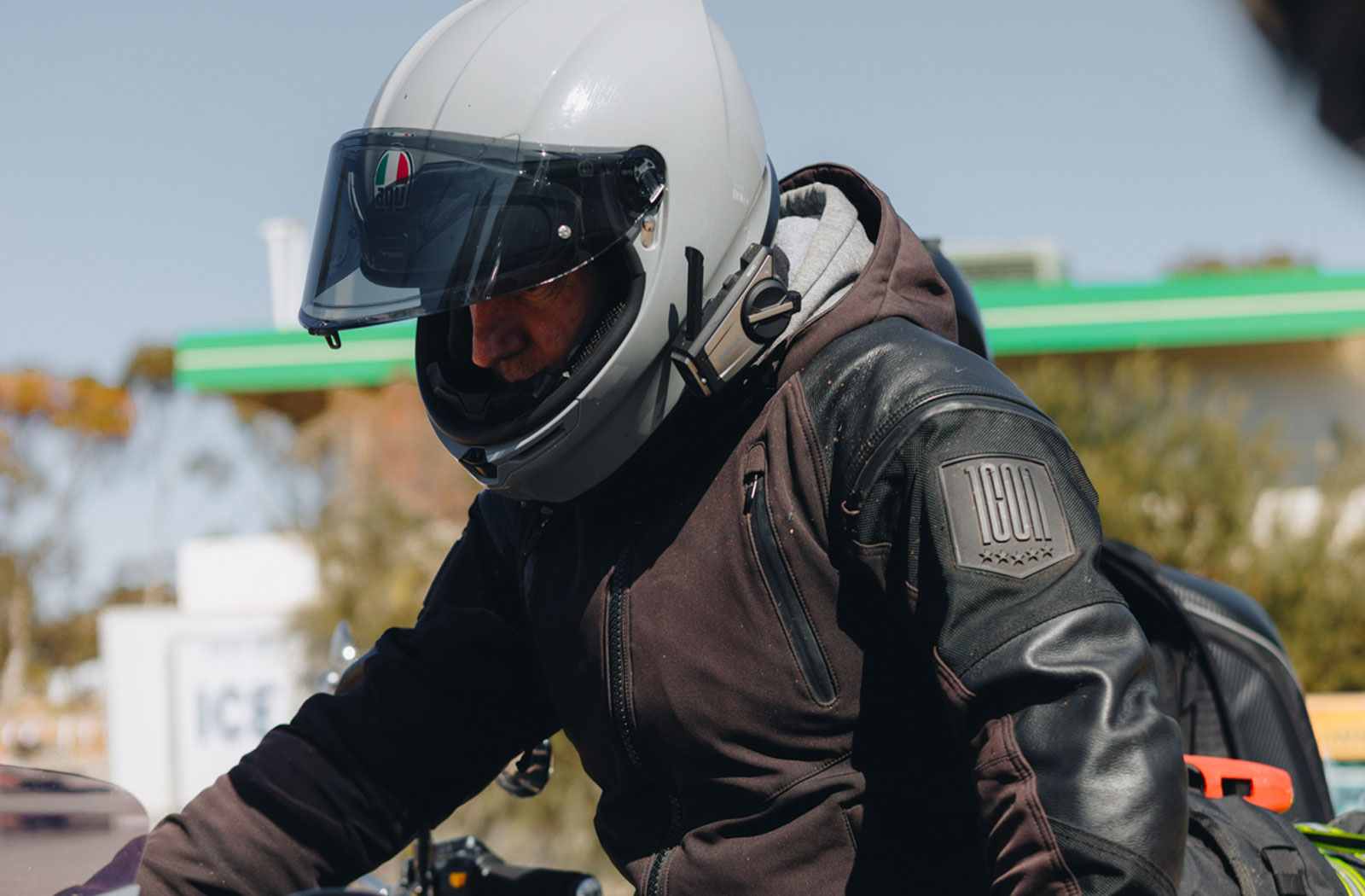 Gear Review: Sena 50C Comms & 4K Camera - Return of the Cafe Racers