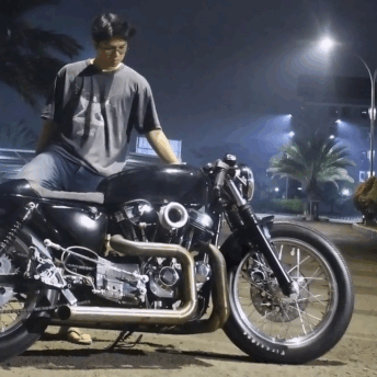 Cafe Racer
