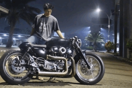 Cafe Racer